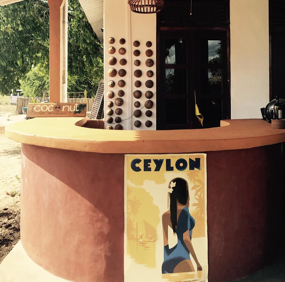 The Coconut Pottuvil Exterior foto